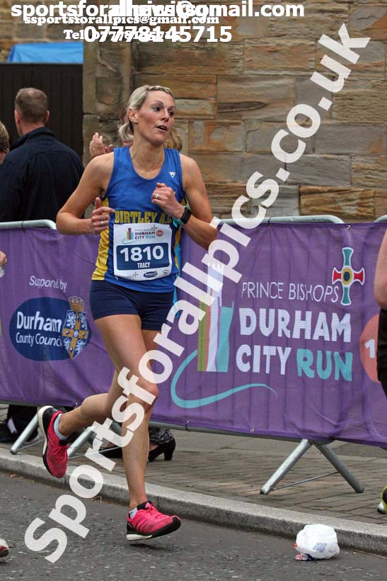 Durham City 10k, 2017 Durham City Run 5k and 10k Road Race. Photo: David T. Hewitson/Sports for All Pics